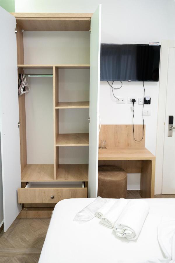 Hotel Luris Golem  Luaran gambar