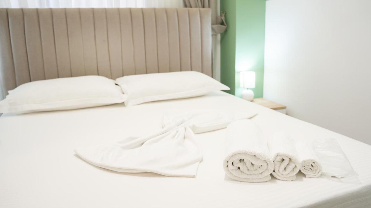 Hotel Luris Golem  Luaran gambar