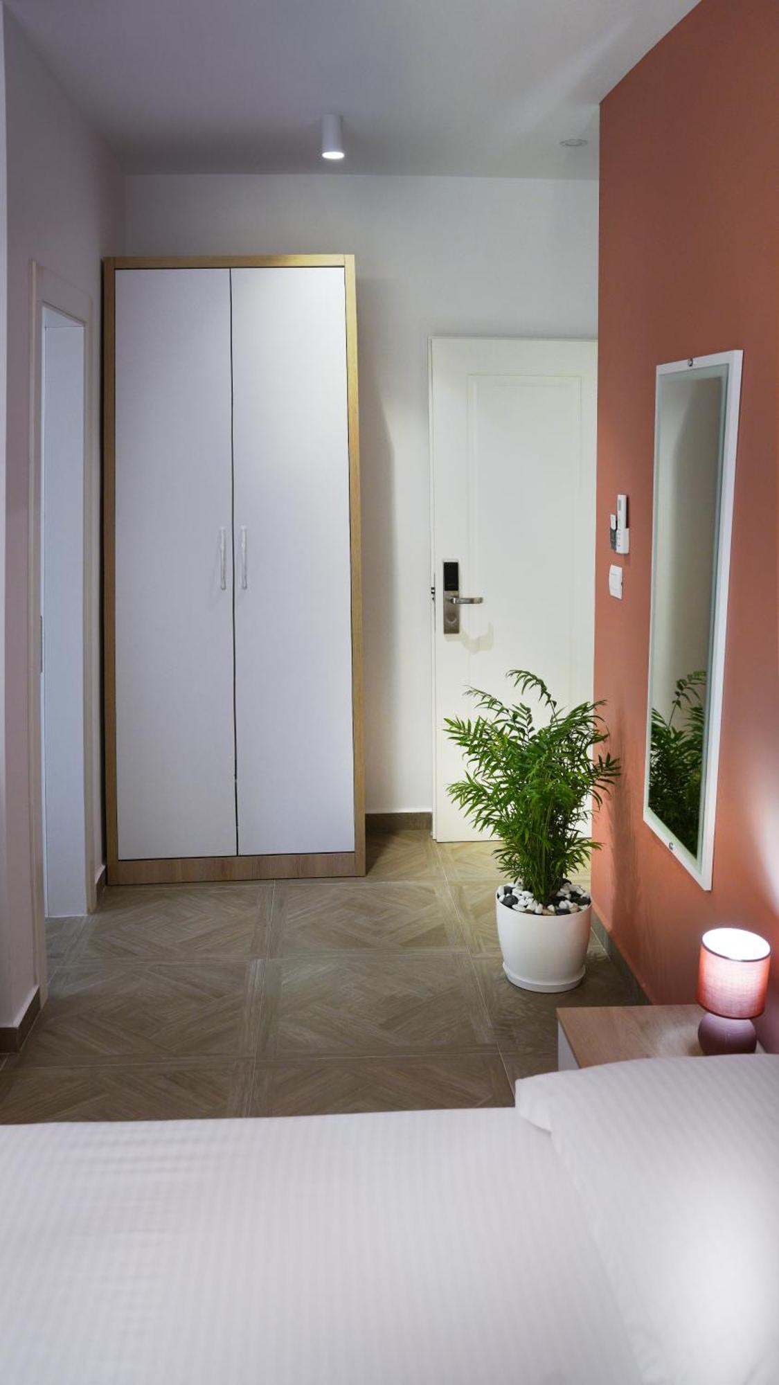 Hotel Luris Golem  Luaran gambar