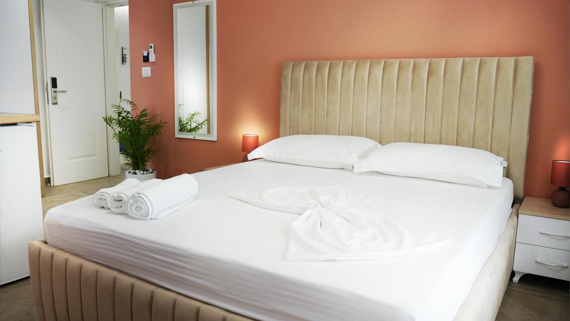 Hotel Luris Golem  Luaran gambar