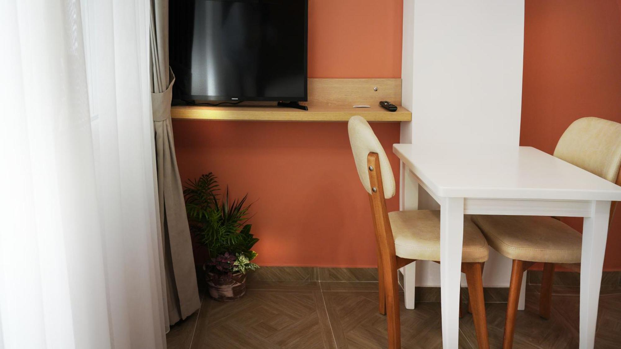 Hotel Luris Golem  Luaran gambar